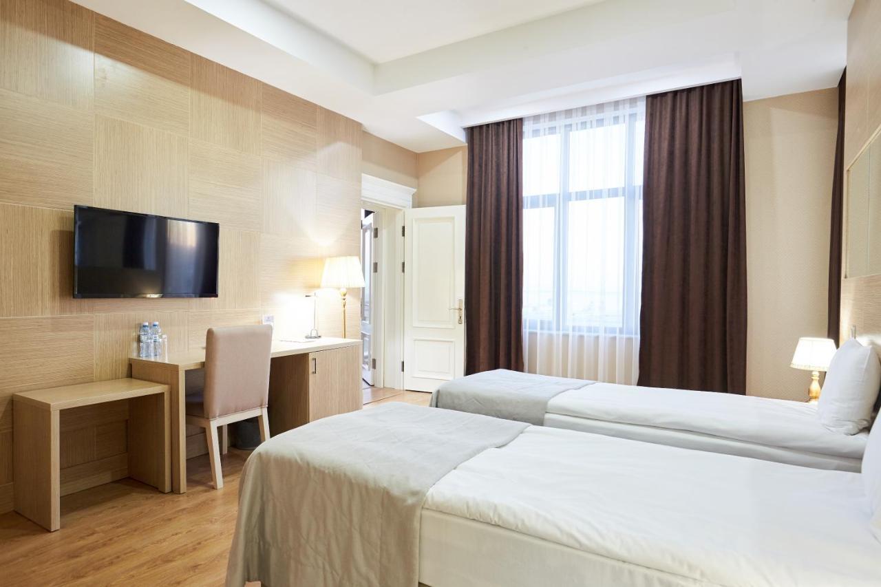 Nobel Hotel Baku Exterior photo